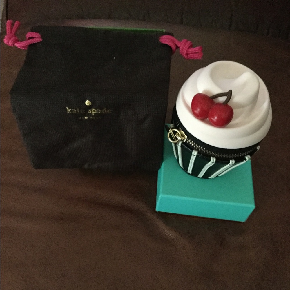 Kate Spade Magnolia Cupcake CoinPurse